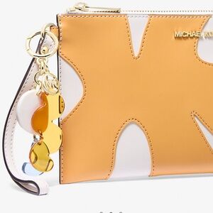 Michael Kors Jet Set Travel Large Patchwork Wristlet & Abstract Key Chain Bundle